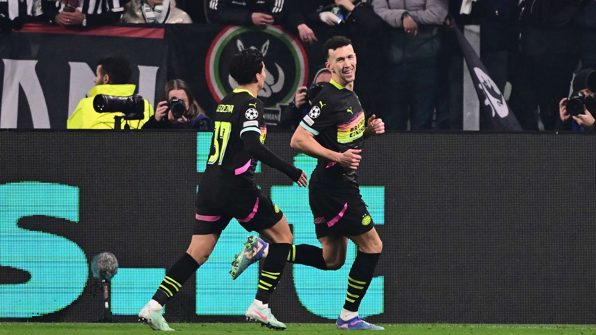 每一位新人 每一位新人